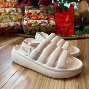 UGG Kids Cream Sandals